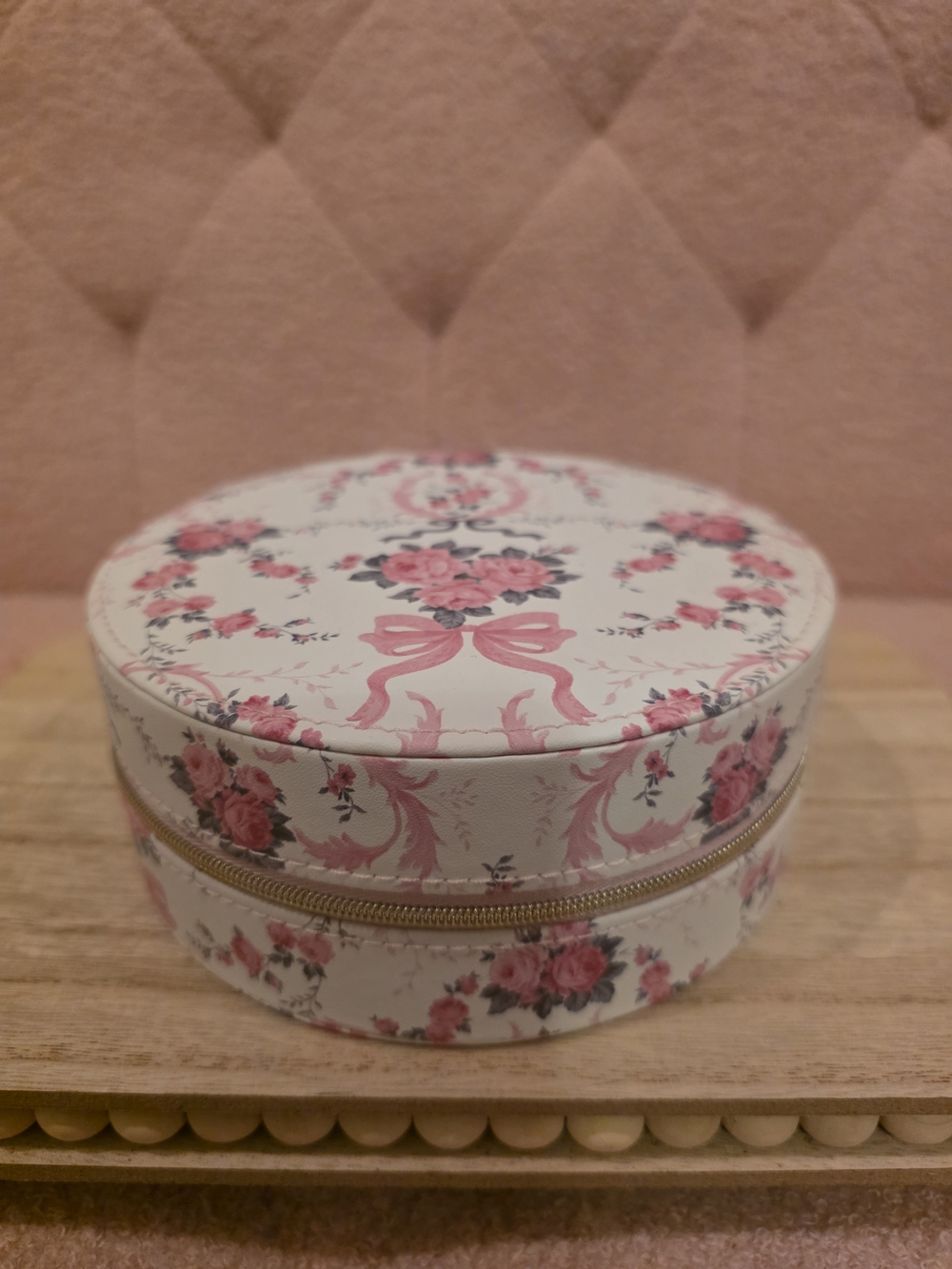 Floral Pink Round Jewelry Case